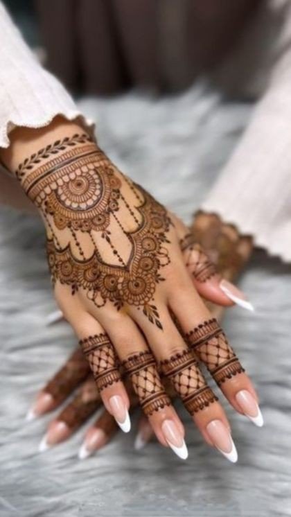 arabic elegant stylish back hand mehndi design arabic elegant stylish back hand mehndi design