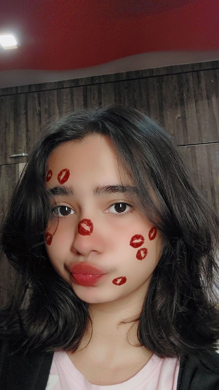 attitude hide face girl pic