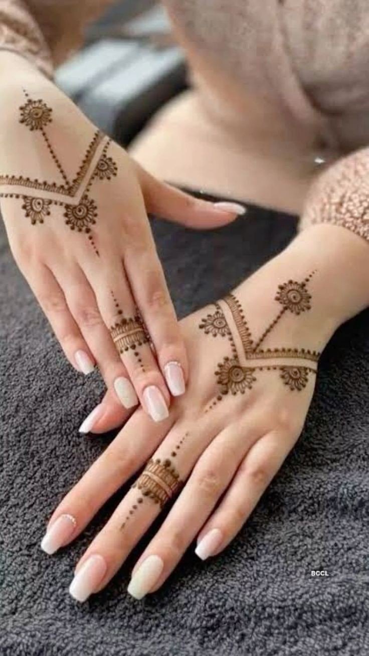 back hand mehndi design child back hand mehndi design child