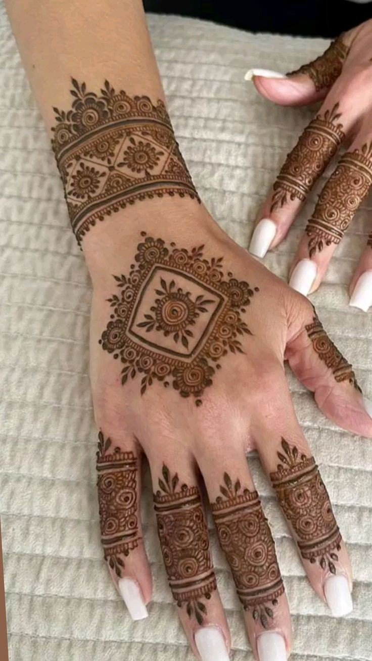 back hand mehndi design easy for beginners back hand mehndi design easy for beginners