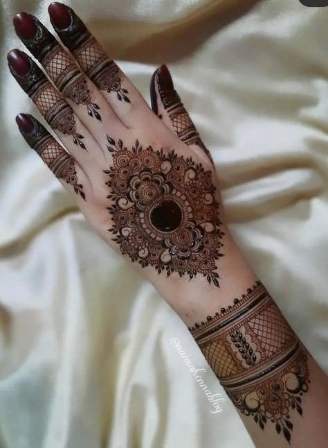 beautiful stylish back hand mehndi design arabic beautiful stylish back hand mehndi design arabic