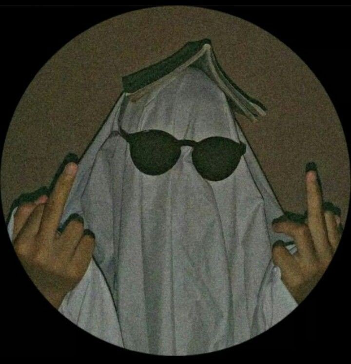 black instagram pfp