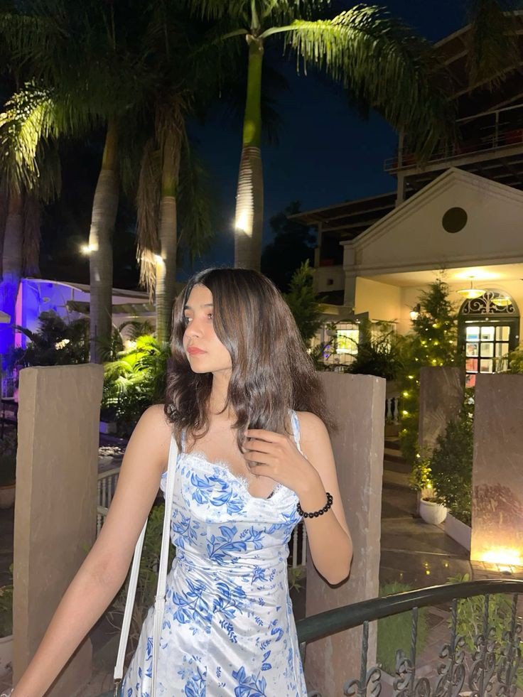 ek ladki ki photo ek ladki ki photo
