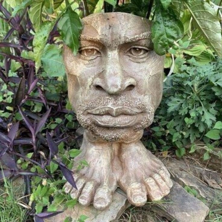 funny pfp anime girl