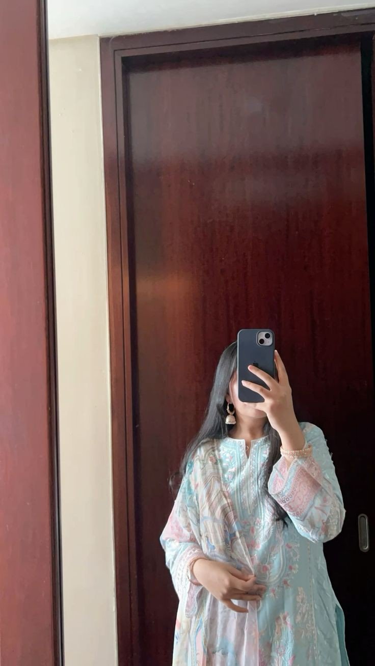 hidden face dp for social media hidden face dp for social media