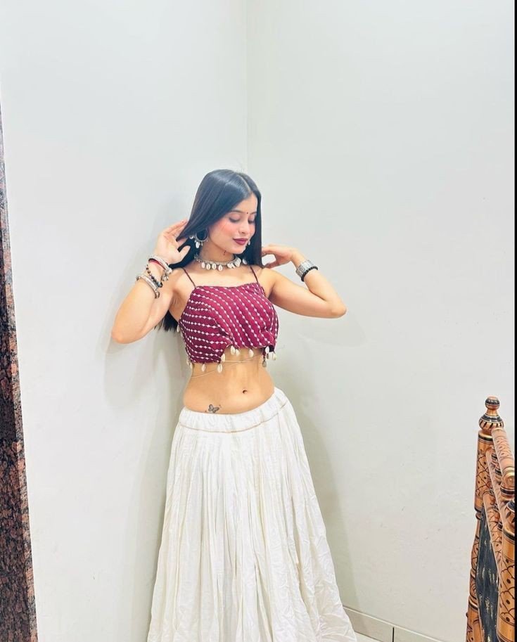 ladki ki dp acchi si ladki ki dp acchi si