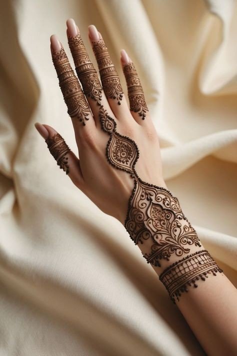 modern back hand mehndi design arabic for girl modern back hand mehndi design arabic for girl