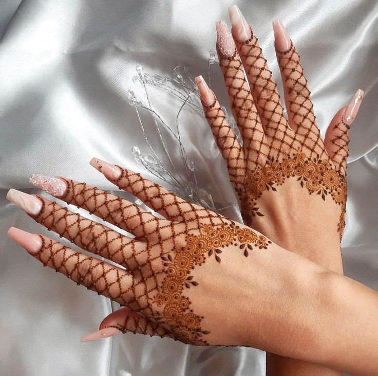 stylish back hand mehndi design for girls simple and beautiful stylish back hand mehndi design for girls simple and beautiful