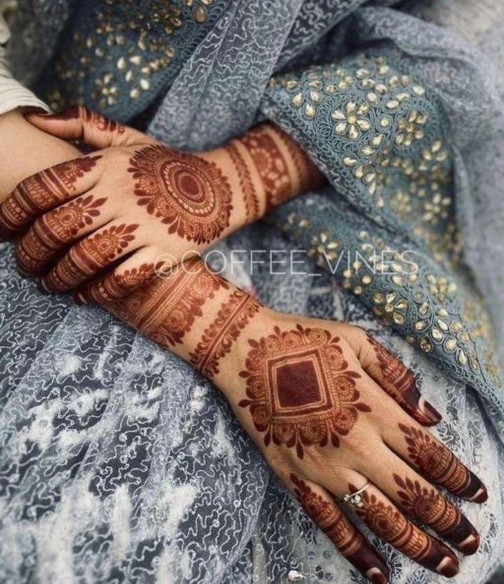 stylish back hand mehndi designs chain stylish back hand mehndi designs chain