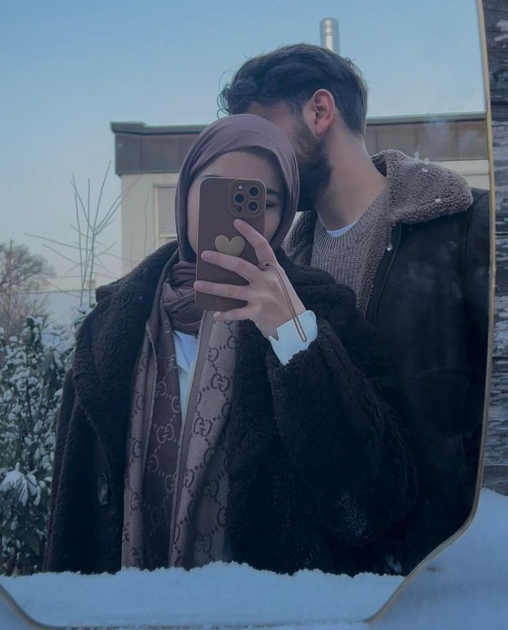 stylish islamic couple dp stylish islamic couple dp