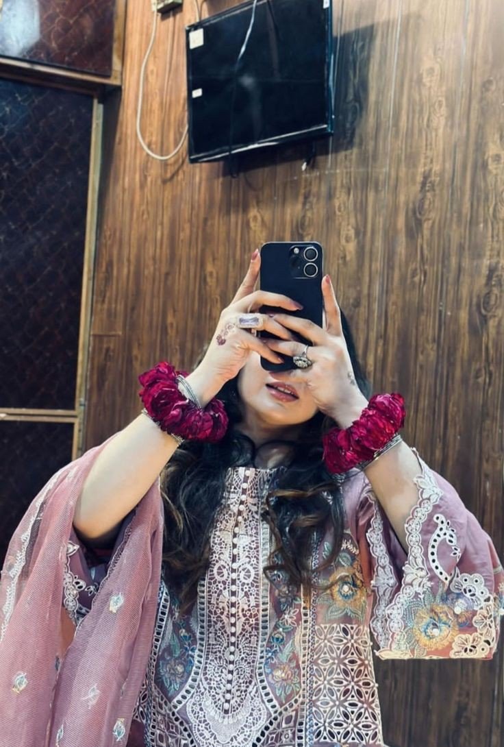 wallpaper attitude girl dp for instagram wallpaper attitude girl dp for instagram